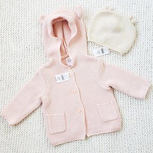 GAP Bundle Knit Bear Sweater and Hat NWT